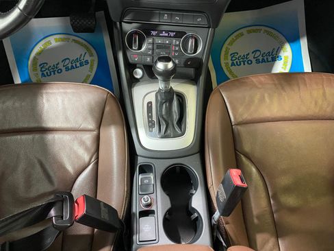 Used 2017 Audi Q3 2.0T Premium image 13