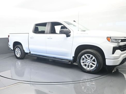 Used 2023 Chevrolet Silverado 1500 RST RWD image 8