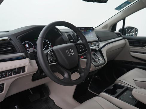Used 2026 Honda Odyssey Touring image 26