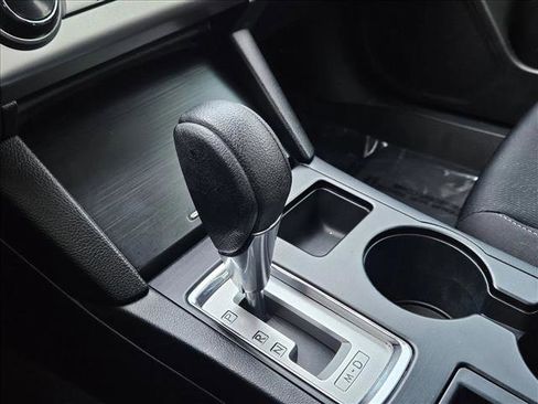 Used 2017 Subaru Legacy 2.5i w/ Alloy Wheel Package image 12