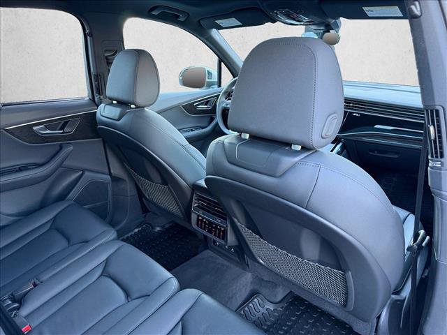 Used 2023 Audi Q7 3.0T Prestige AWD/4WD image 24