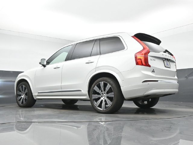 Used 2024 Volvo XC90 B6 Ultimate w/ Protection Package Premier AWD/4WD image 14