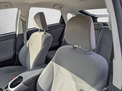 Used 2015 Toyota Prius Three image 14
