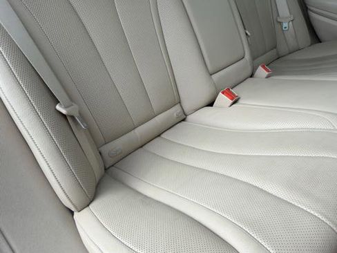Used 2015 Mercedes-Benz S 550 4dr Sdn S 550 4MATIC image 49