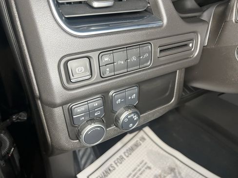 Used 2021 Chevrolet Tahoe RST image 16