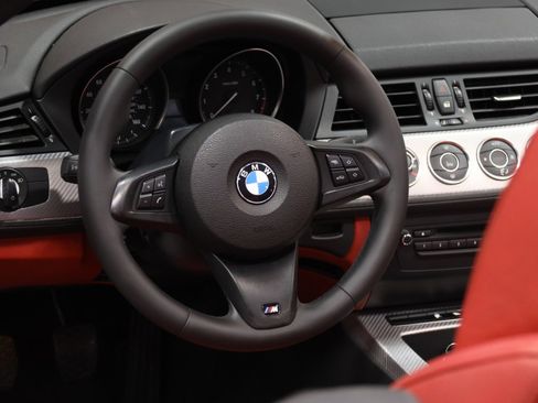 Used 2012 BMW Z4 sDrive28i w/ M Sport Pkg image 46