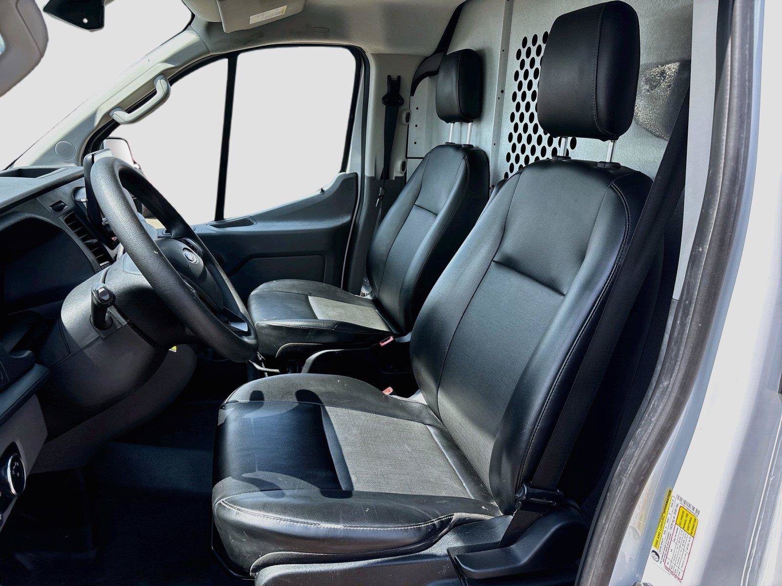 Used 2020 Ford Transit 150 Low Roof RWD image 4