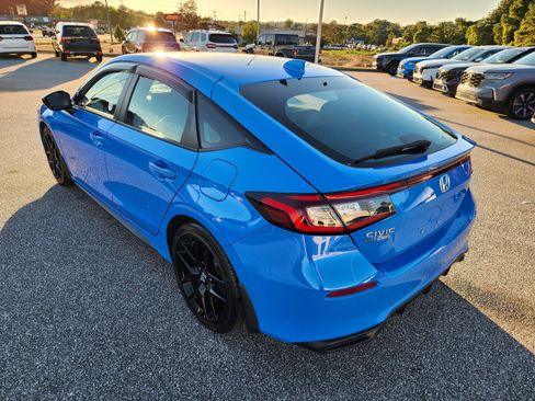 Certified 2024 Honda Civic Sport image 7
