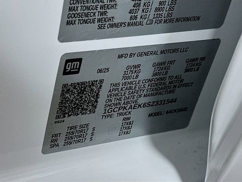 New 2025 Chevrolet Silverado 1500 W/T image 30