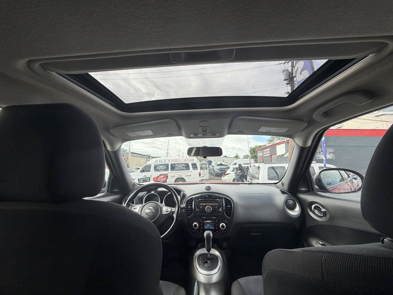 Used 2013 Nissan Juke AWD image 28