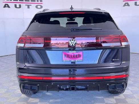New 2026 Volkswagen Atlas Cross Sport SEL R-Line image 8