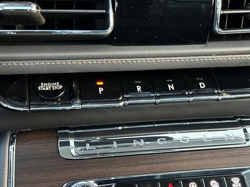 New 2026 Lincoln Aviator Reserve image 22