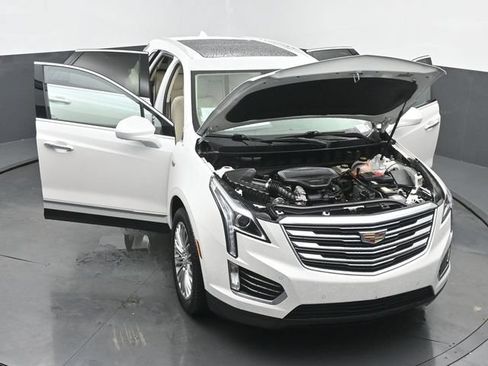Used 2017 Cadillac XT5 Luxury w/ Advanced Security Package AWD/4WD image 60