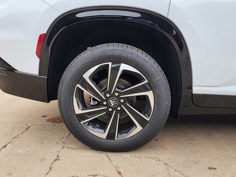 New 2026 Buick Enclave Sport Touring image 57