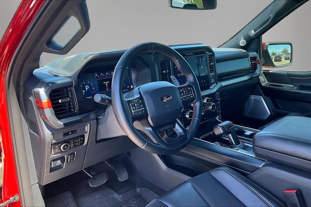 Used 2025 Ford F150 Raptor AWD/4WD image 18