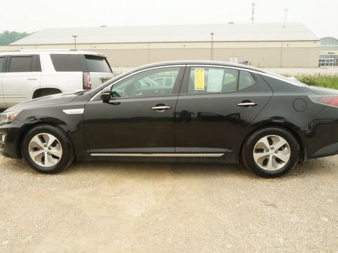 Used 2015 Kia Optima LX FWD image 2