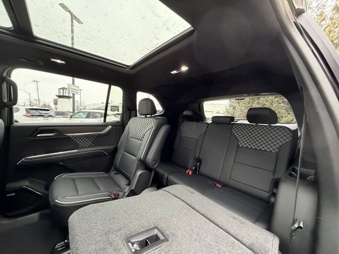 New 2026 GMC Acadia Denali w/ Super Cruise Package image 27