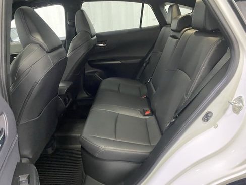 Certified 2024 Toyota Venza Nightshade image 11