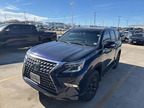 Used 2021 Lexus GX 460 Premium w/ Premium Package image 3