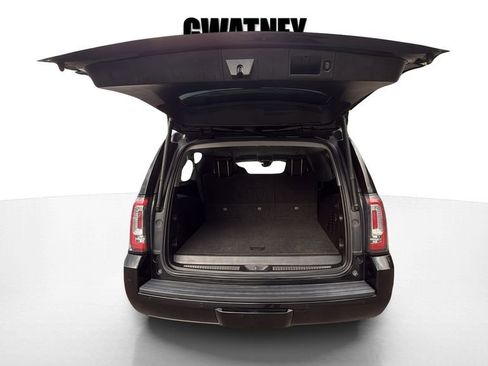 Used 2018 GMC Yukon XL SLT image 14