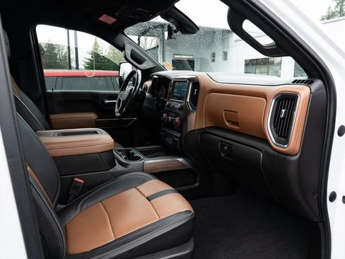 Used 2023 Chevrolet Silverado 2500 High Country AWD/4WD image 25