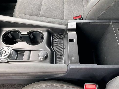 Certified 2025 Ford Explorer Active AWD/4WD image 15