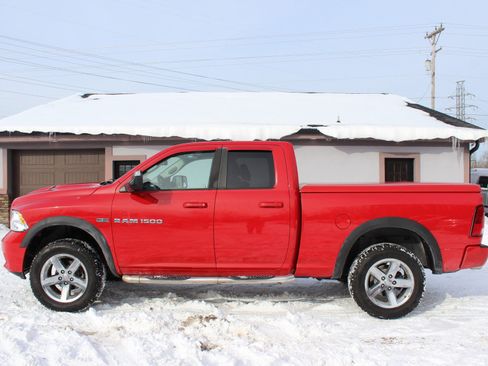 Used 2012 RAM 1500 Sport w/ Sport Premium Group image 9