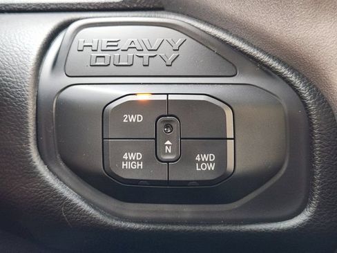 Certified 2025 RAM 2500 Big Horn AWD/4WD image 24