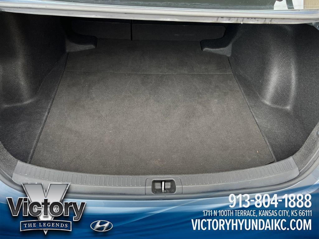 Used 2024 Toyota Corolla LE FWD image 23