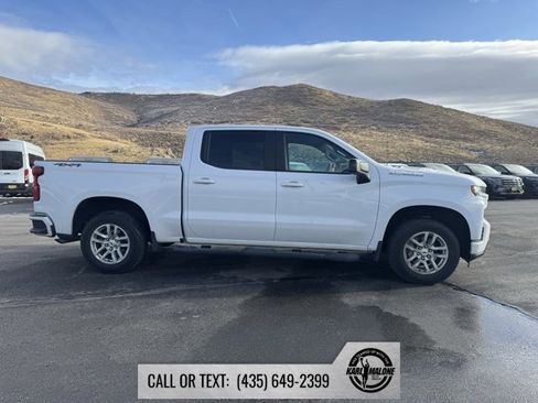 Used 2022 Chevrolet Silverado 1500 RST w/ Convenience Package II image 3