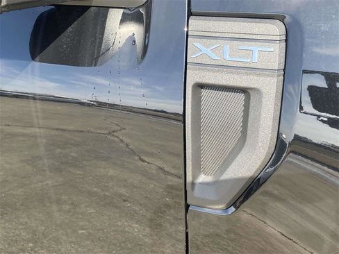 New 2025 Ford Maverick XLT w/ Equipment Group 302A image 3