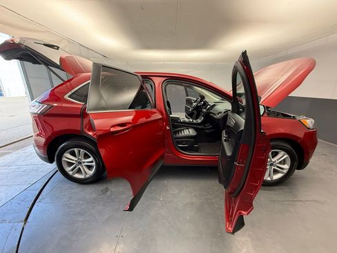 Used 2020 Ford Edge SEL w/ Convenience Package image 19