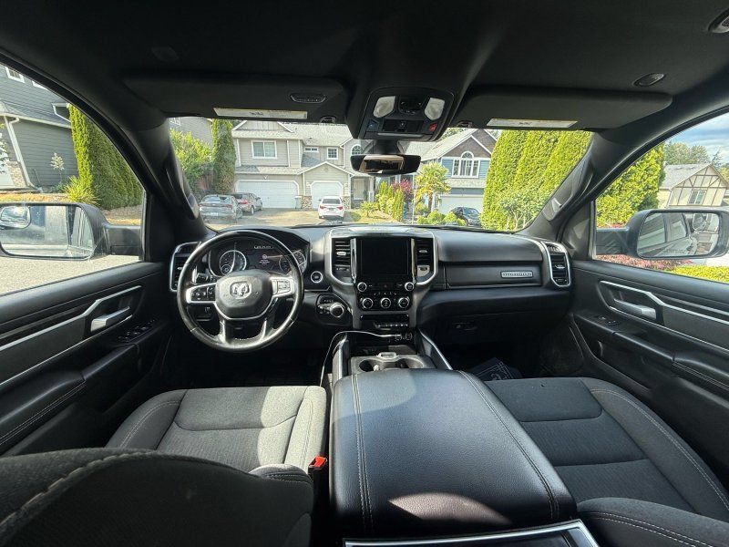 Used 2022 RAM 1500 Big Horn AWD/4WD image 19