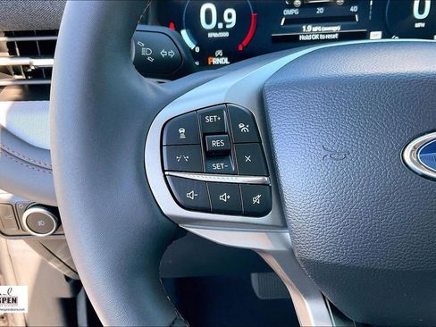 New 2026 Ford Explorer Active w/ Active Comfort Package RWD image 19