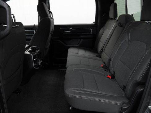 Used 2020 RAM 1500 Big Horn AWD/4WD image 12