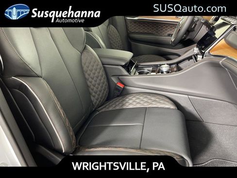 Used 2022 Jeep Grand Cherokee Summit image 33