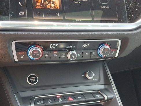 New 2025 Audi Q3 2.0T Premium image 15