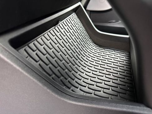 Used 2023 Lincoln Aviator Reserve w/ Equipment Group 201A image 19