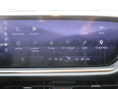 Used 2025 Buick Envision Avenir AWD/4WD image 20