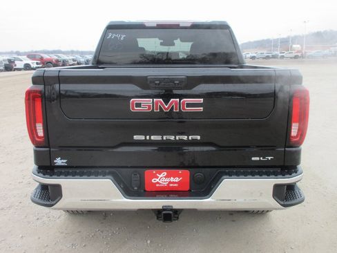 New 2026 GMC Sierra 1500 SLT w/ SLT Premium Package image 6