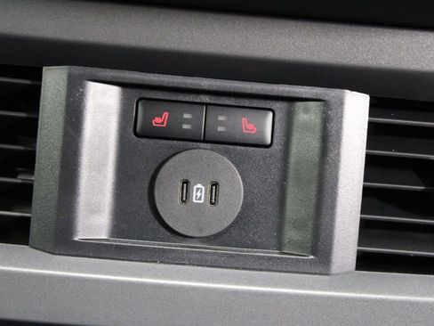 New 2026 Ford F250 Lariat w/ Chrome Package image 33