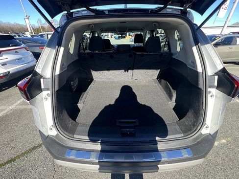 Certified 2023 Nissan Rogue SV image 26