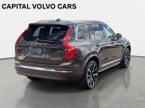 Used 2023 Volvo XC90 B6 Plus AWD/4WD image 5