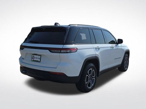 Used 2022 Jeep Grand Cherokee Trailhawk w/ Luxury Tech Group III AWD/4WD image 6