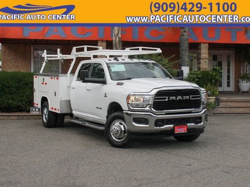 Used 2021 RAM 3500 Big Horn AWD/4WD image 1