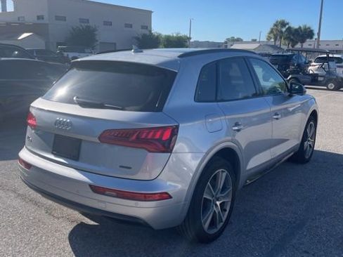 Used 2019 Audi Q5 2.0T Premium Plus w/ Premium Plus Package image 4