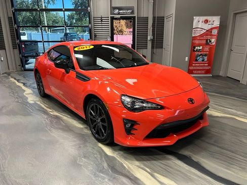 Used 2017 Toyota 86 860 Special Edition RWD image 1