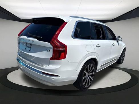 Used 2022 Volvo XC90 T6 Inscription w/ Advanced Package image 10