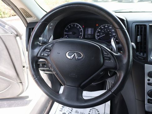 Used 2015 INFINITI Q60 Sport Limited image 24