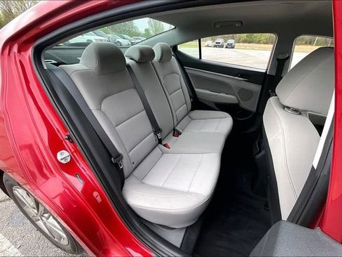 Used 2018 Hyundai Elantra SEL w/ Cargo Package FWD image 24